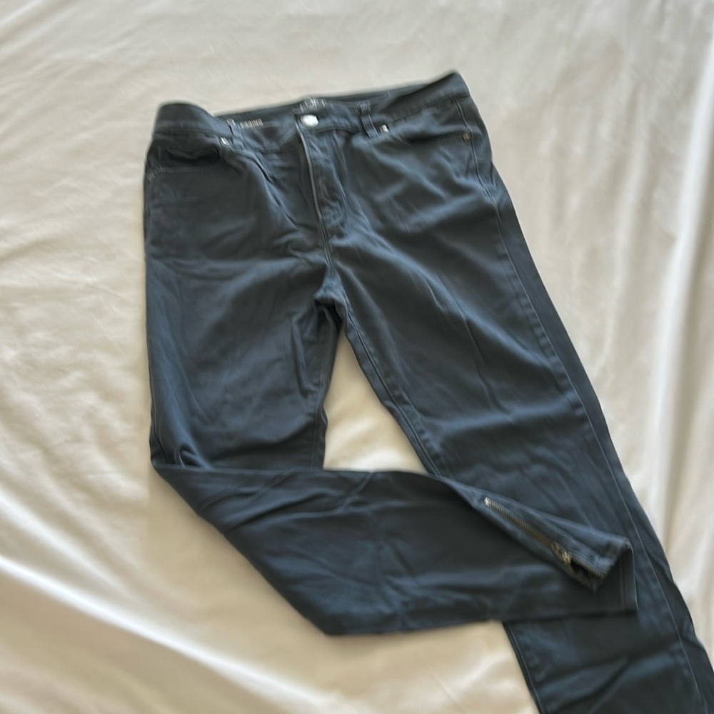 Loft legging jeans in soft fabric (not a Jean fabric)